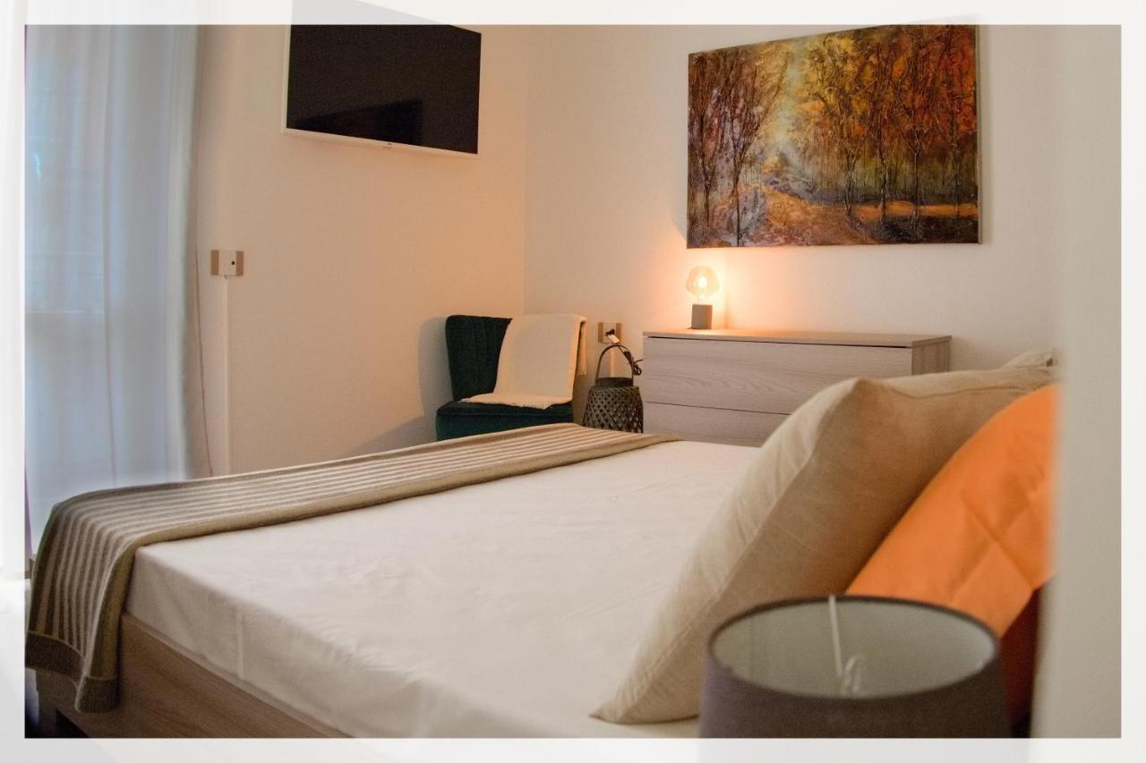 Your Place By The Lake - Near Leonardo Academy, Mxp Sesto Calende Εξωτερικό φωτογραφία